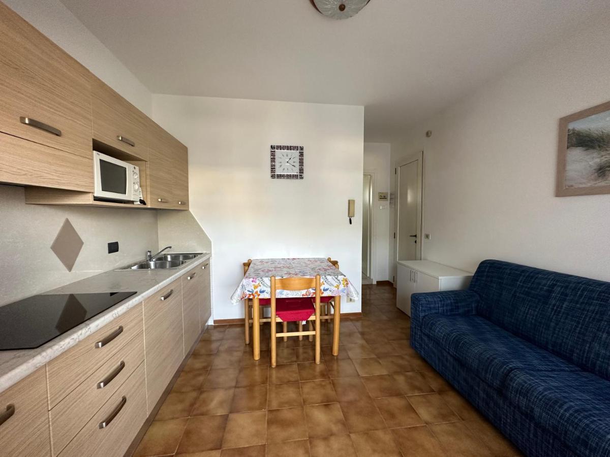 Isola Clara - Appartamenti Bibione Bagian luar foto